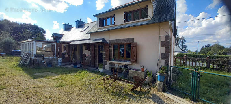 Maison à PLOUGONVER