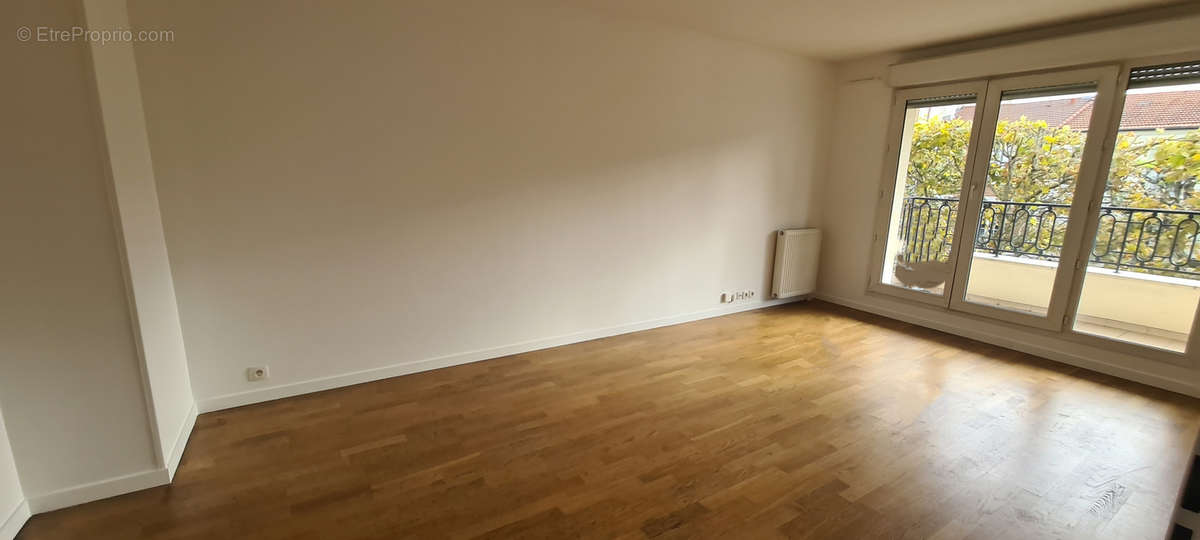 Appartement à NOGENT-SUR-MARNE