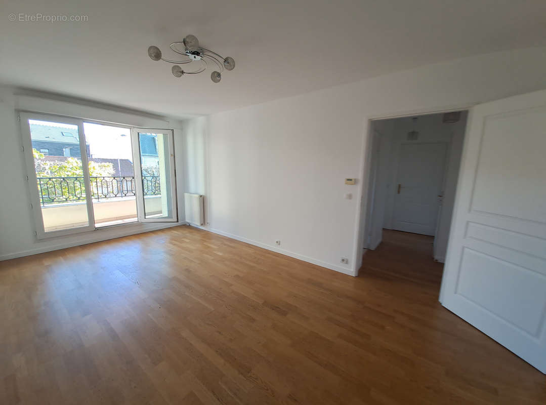 Appartement à NOGENT-SUR-MARNE