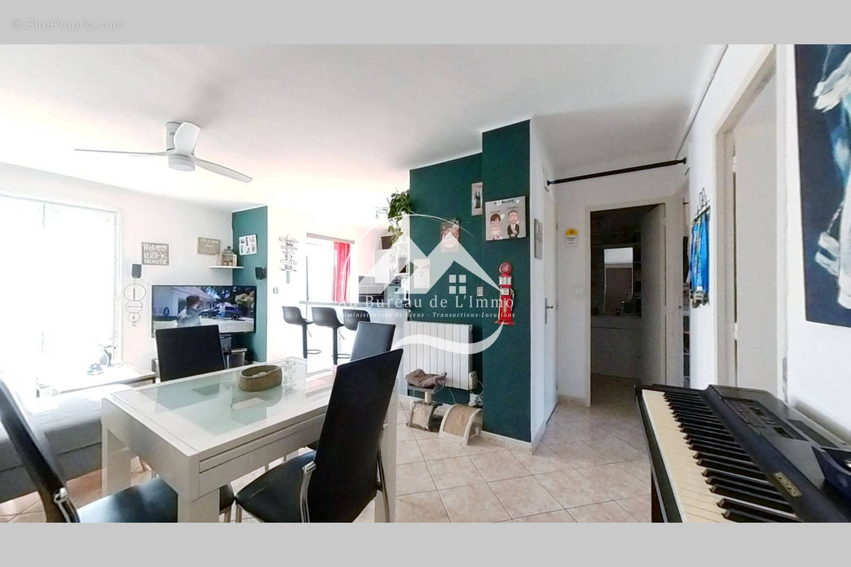 Appartement à MARSEILLE-9E