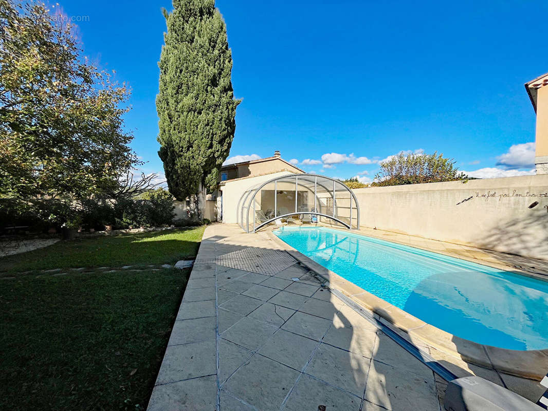 Maison à VAISON-LA-ROMAINE