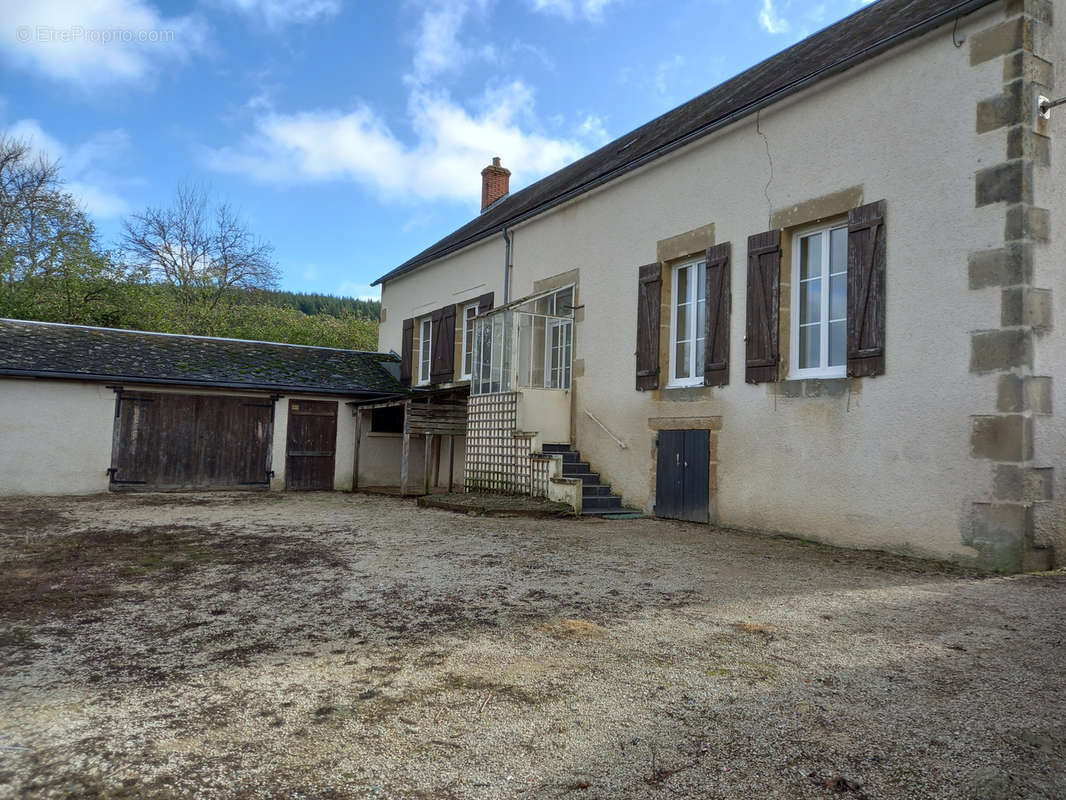 Maison à ARNAY-LE-DUC