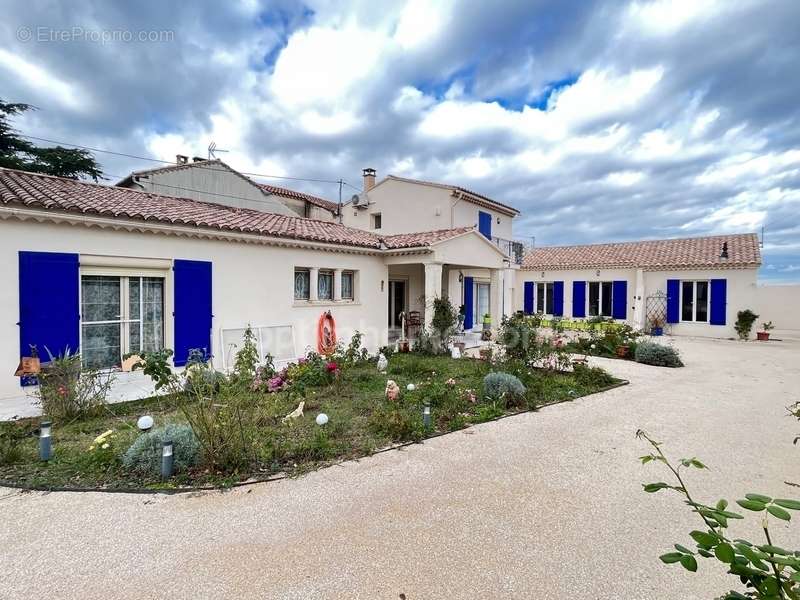 Maison à SAINT-REMY-DE-PROVENCE