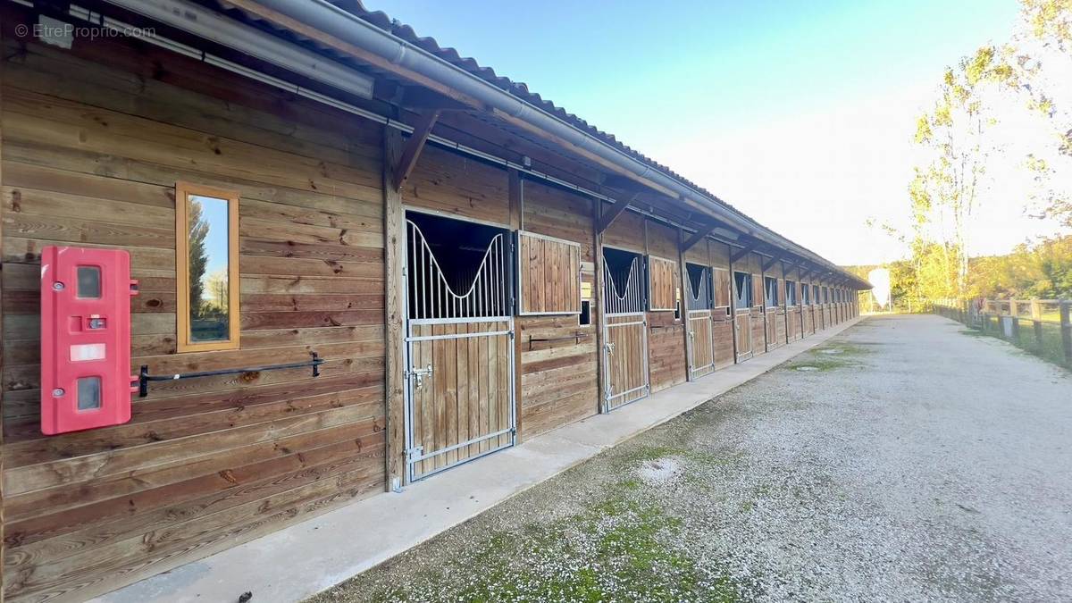 Photo 1 - Maison à NIMES