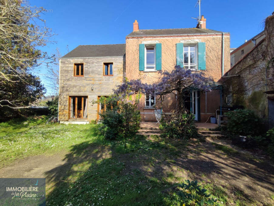 Maison à LA PLAINE-SUR-MER