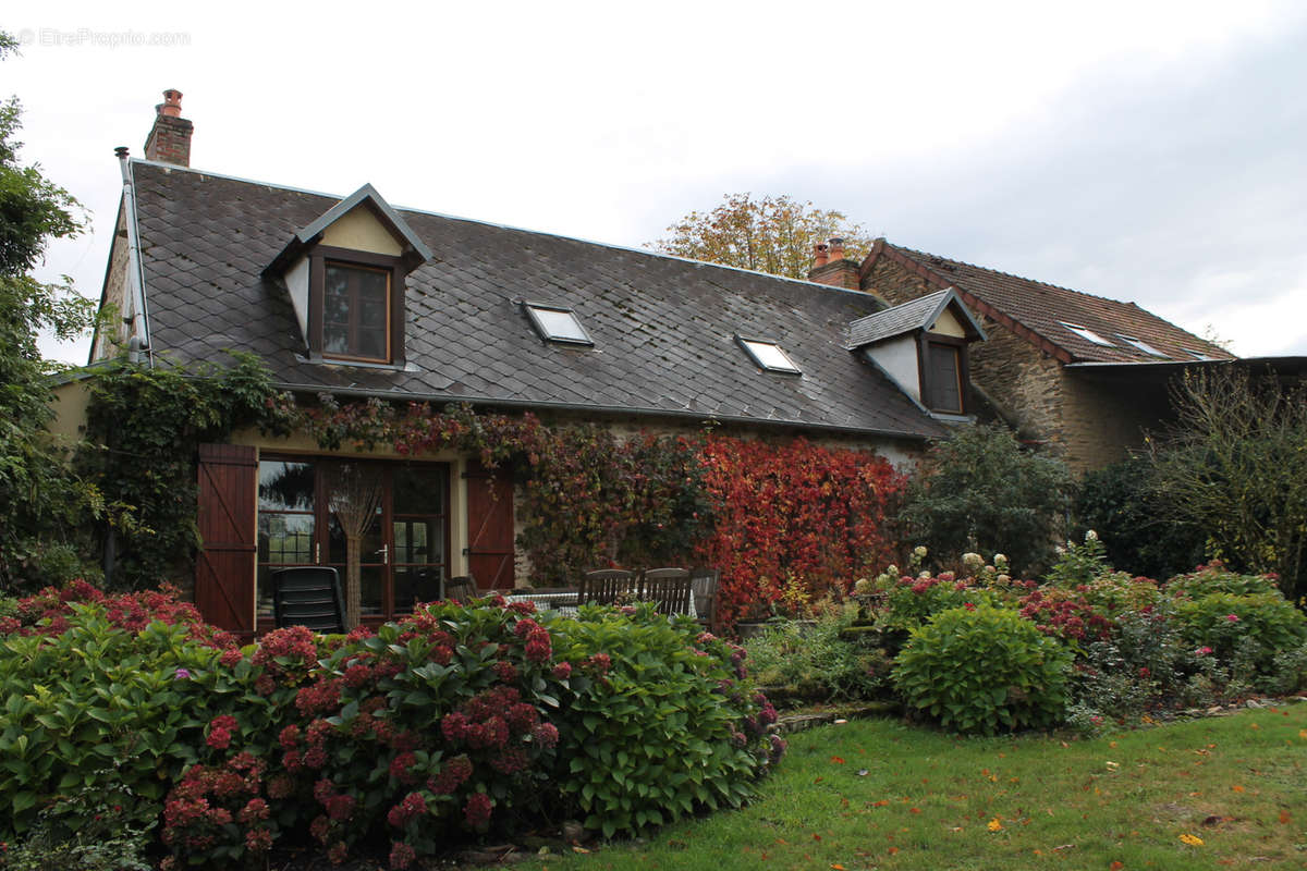 Maison à PREVERANGES