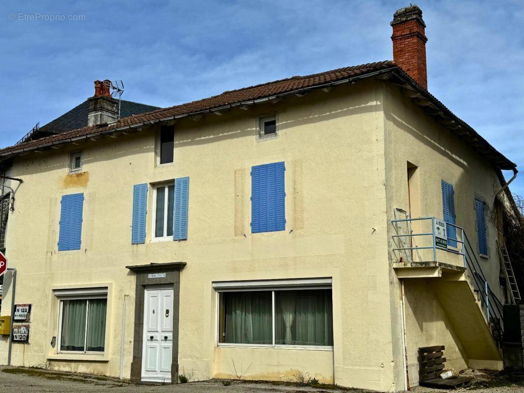 Maison à AURILLAC