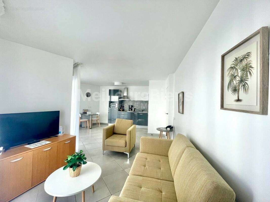 Appartement à FREJUS