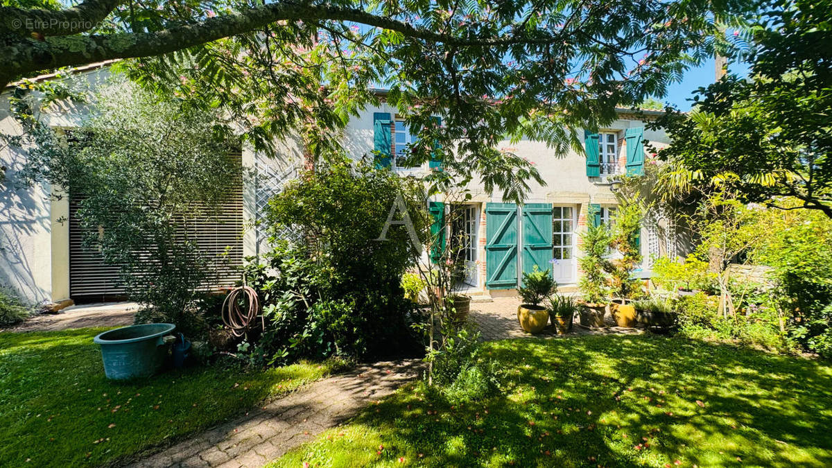 Maison à LA ROCHE-SUR-YON