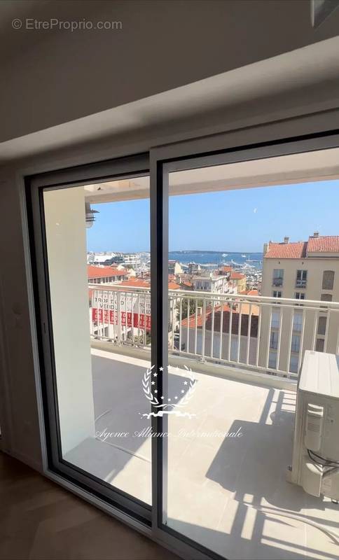 Appartement à CANNES