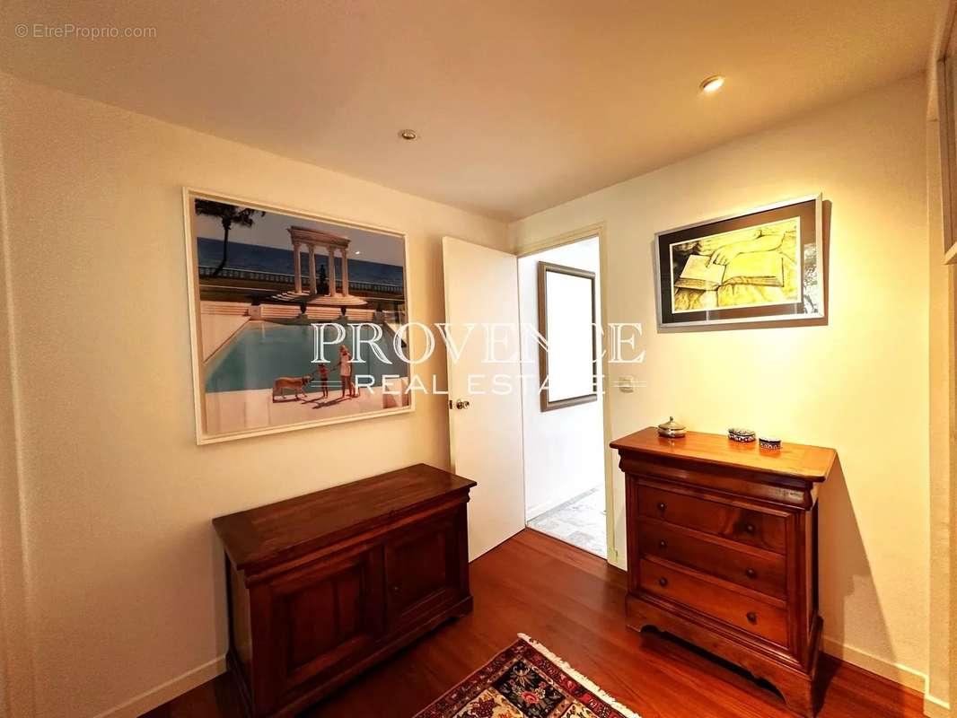 Appartement à MARSEILLE-7E