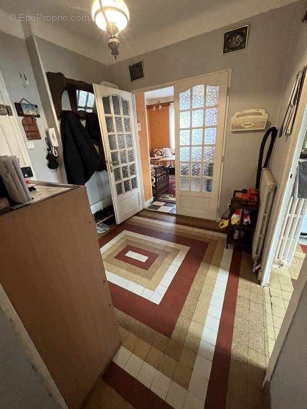 Appartement à SAINT-ETIENNE