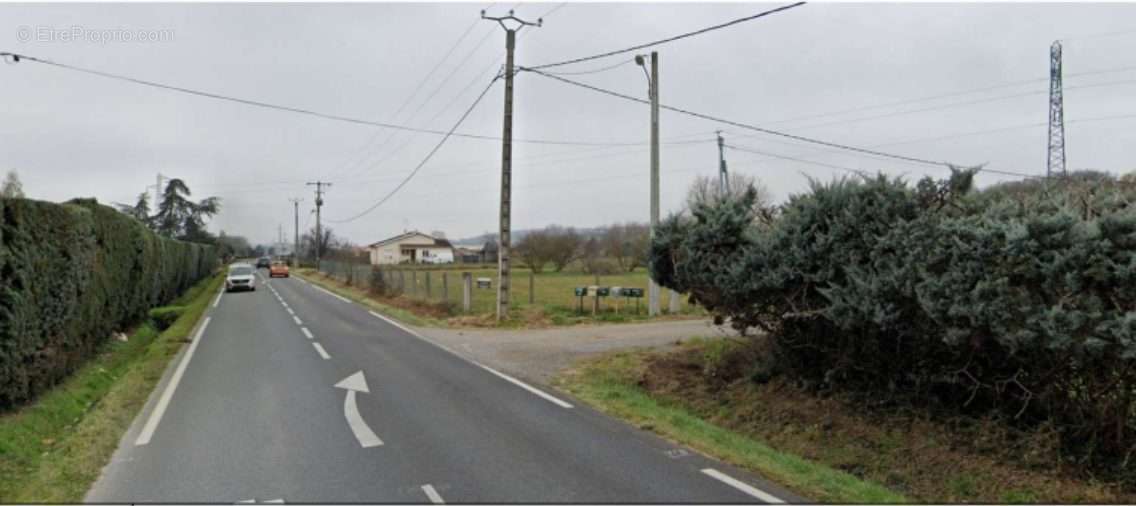 Terrain à EAUNES