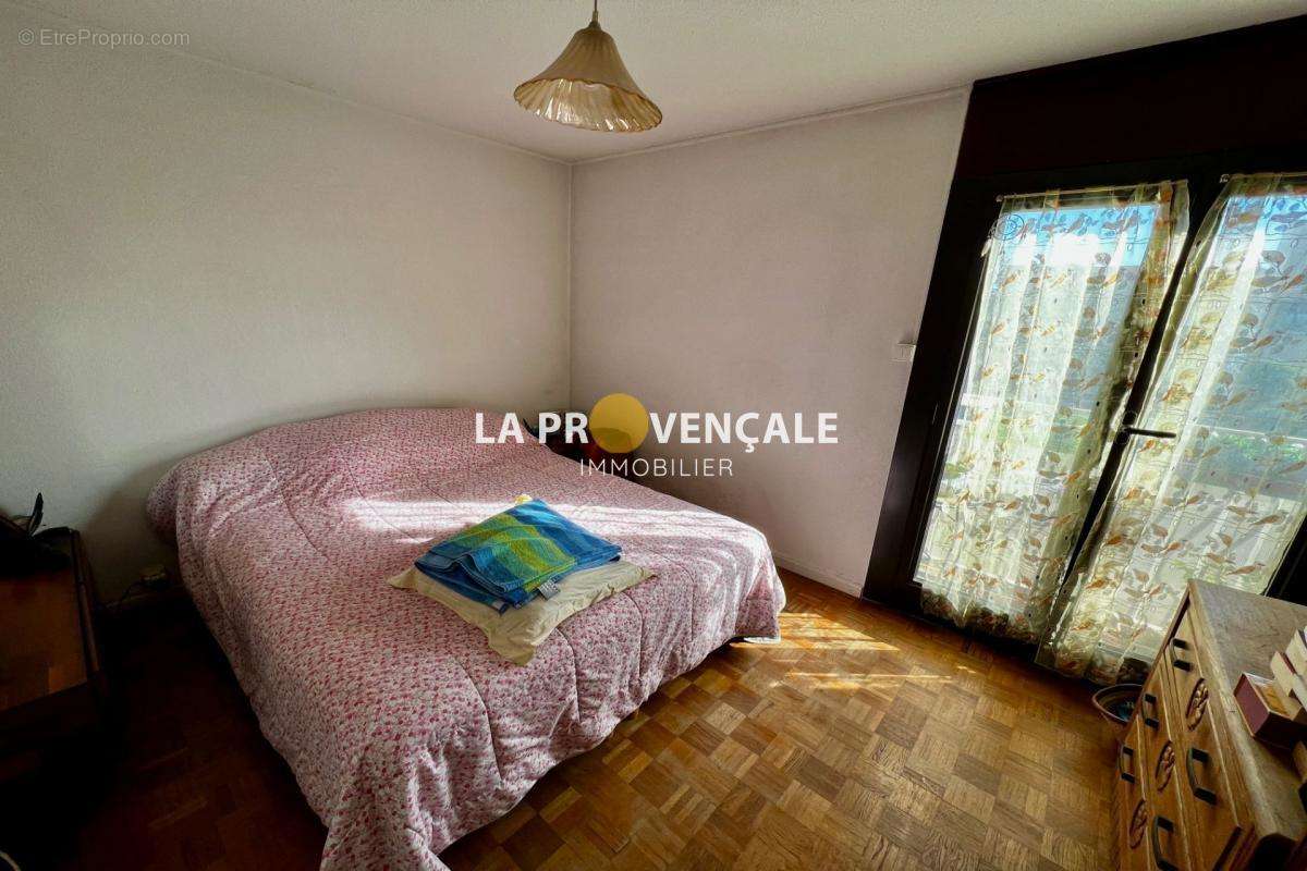 Appartement à MARSEILLE-13E