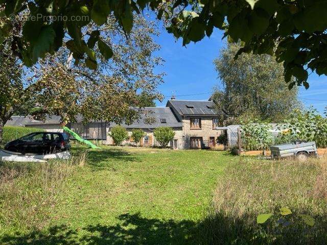 Maison à TREIGNAC