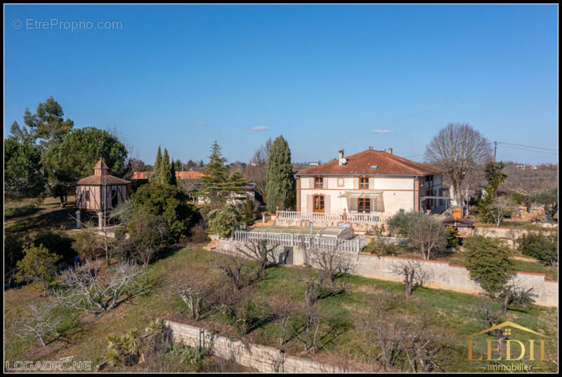 Maison à MOISSAC