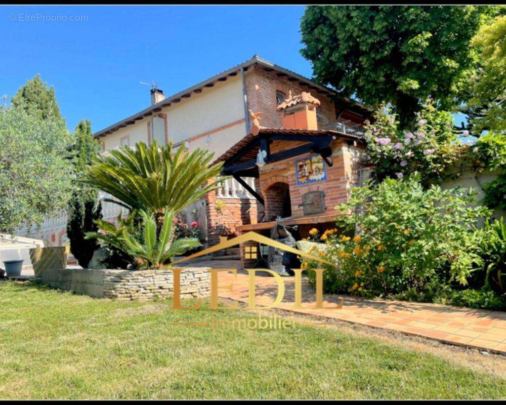 Maison à MOISSAC