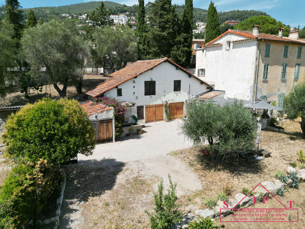 Maison à GRASSE