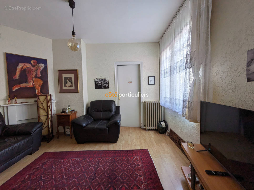 Appartement à AUBERVILLIERS