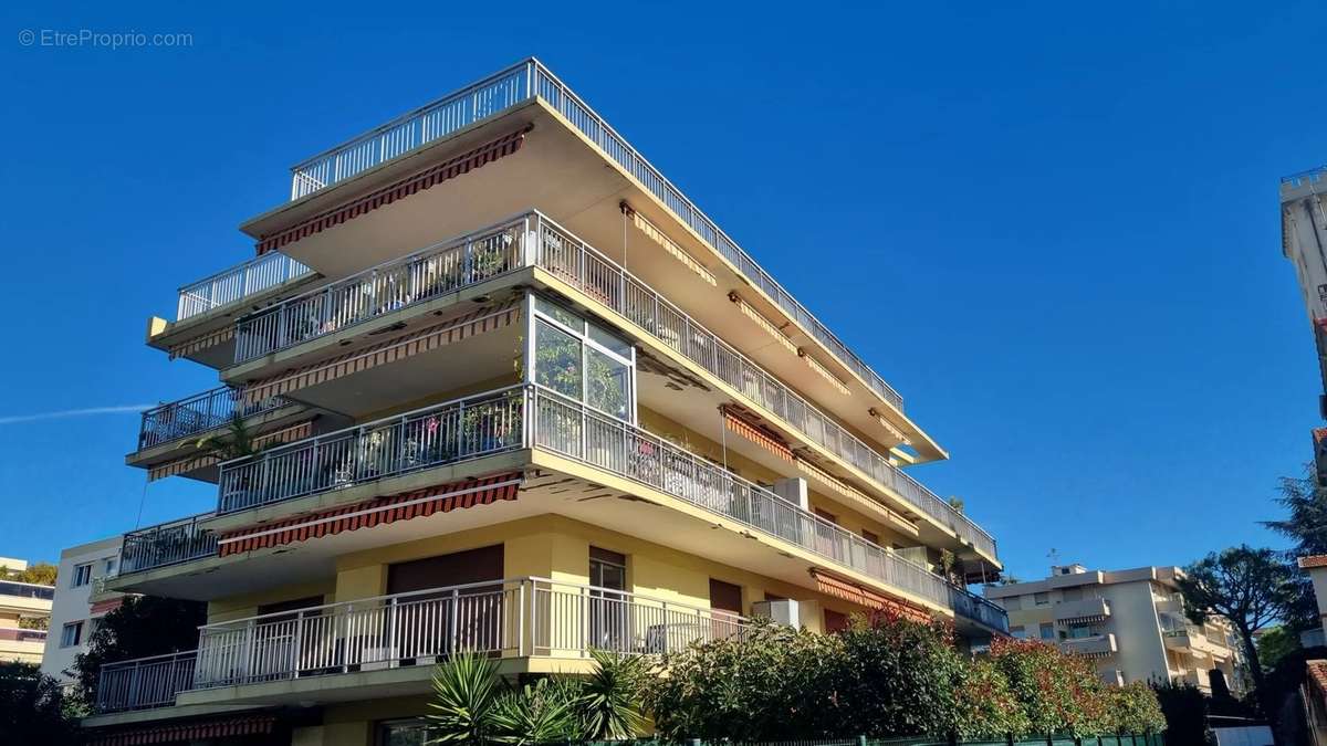 Appartement à CAGNES-SUR-MER