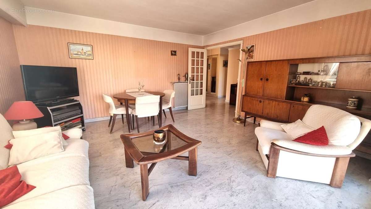 Appartement à CAGNES-SUR-MER