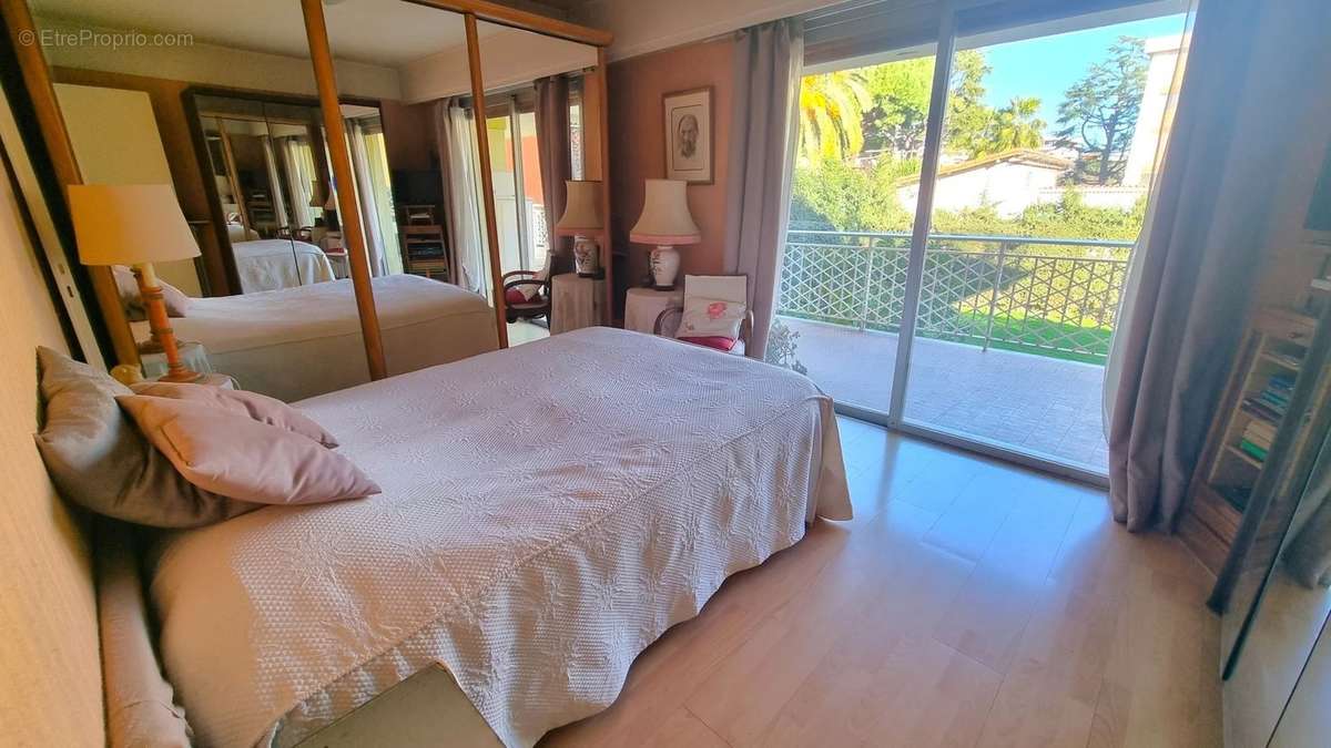 Appartement à CAGNES-SUR-MER