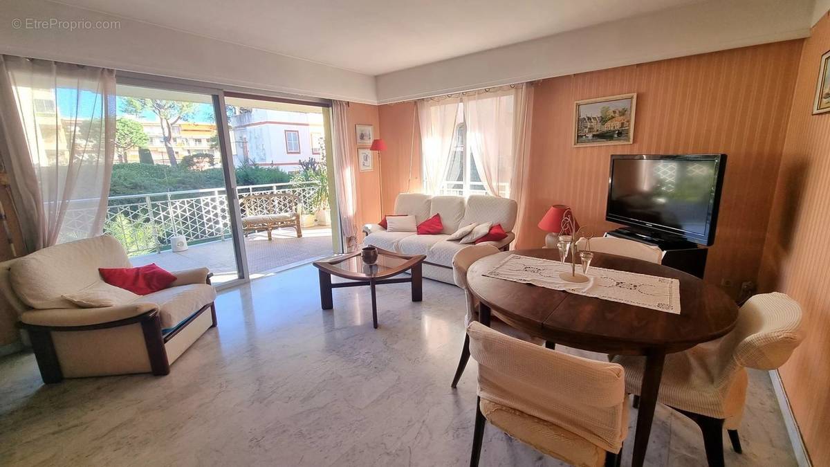 Appartement à CAGNES-SUR-MER