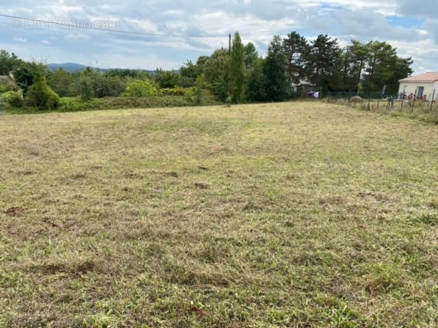 Terrain à LA SAUVETAT-SUR-LEDE