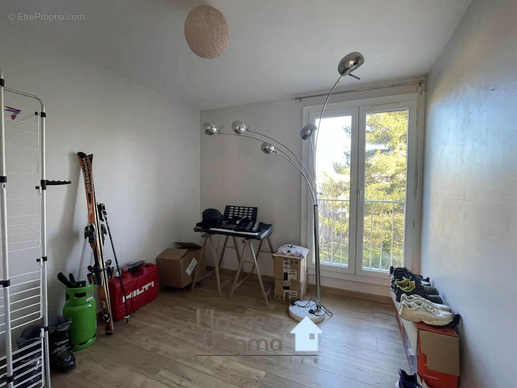 Appartement à AUBAGNE