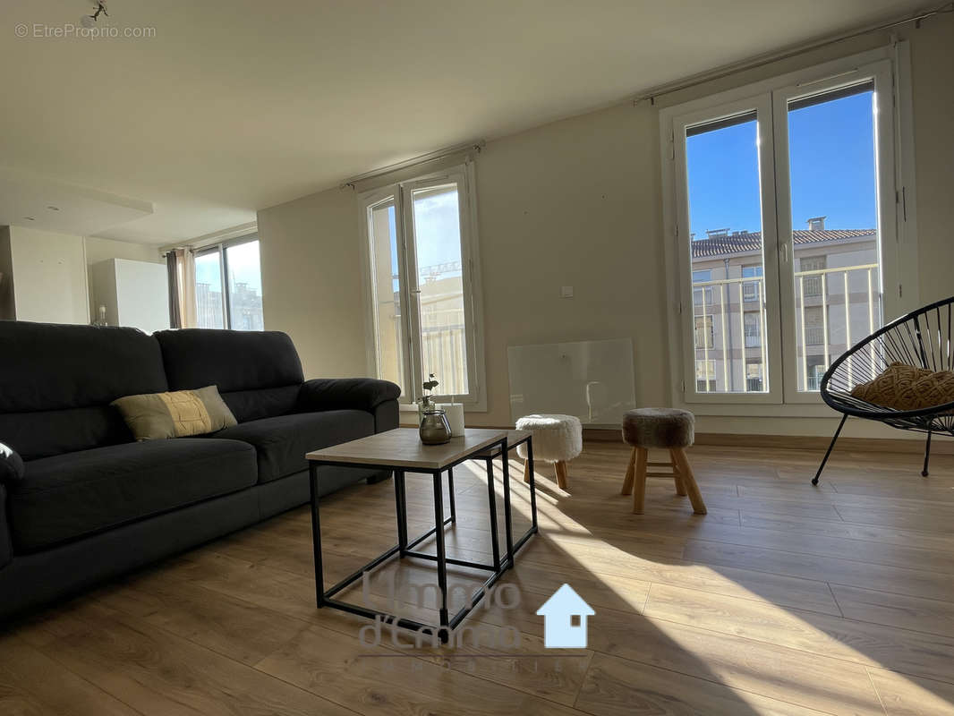 Appartement à AUBAGNE