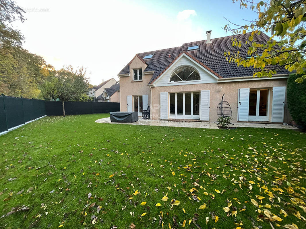 Maison à CERGY