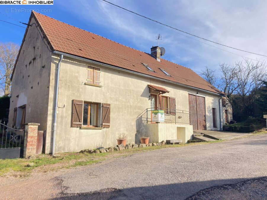 Maison à AUTUN