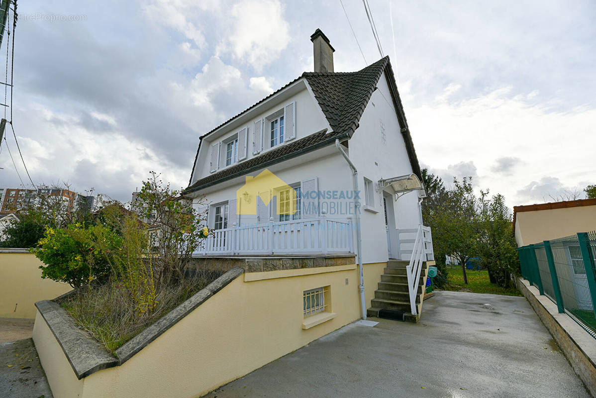 Maison à MORSANG-SUR-ORGE