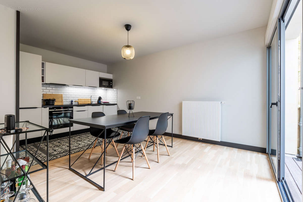 Appartement à BORDEAUX