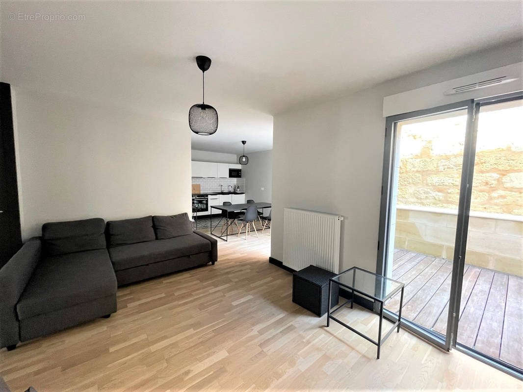 Appartement à BORDEAUX