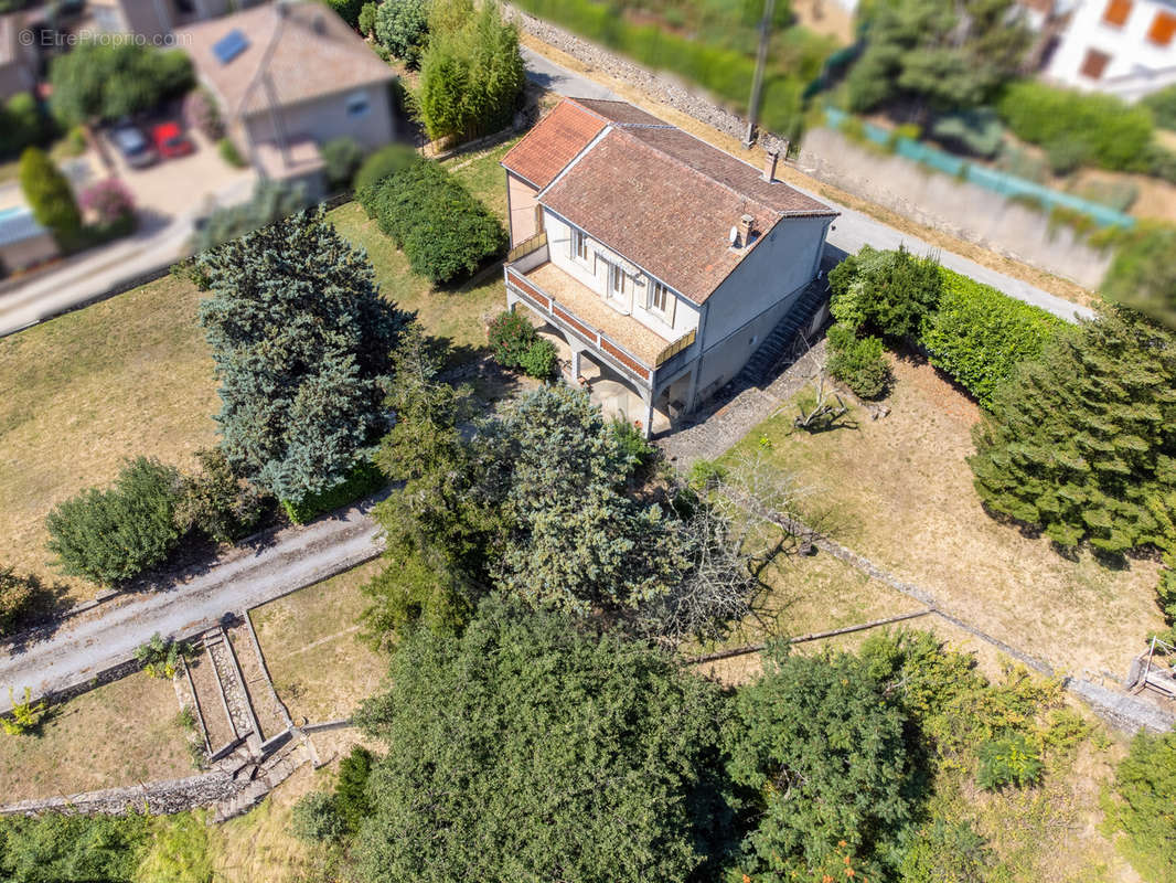 Maison à COUX