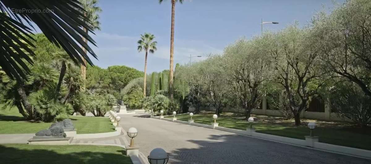 Maison à MOUGINS