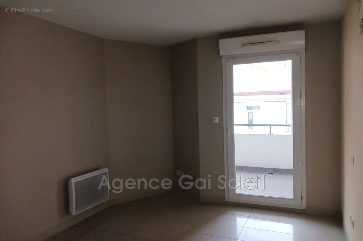 Appartement à BEZIERS