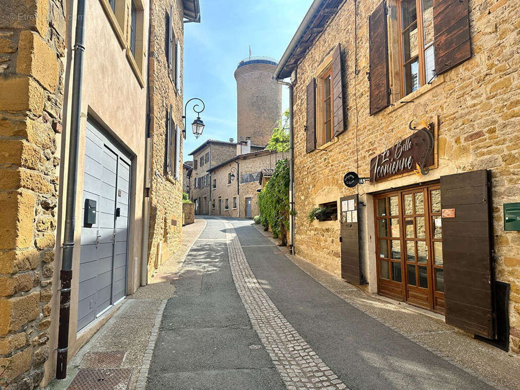 Appartement à OINGT