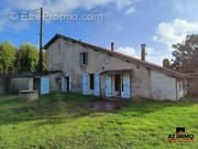 Maison à SAINT-AIGULIN