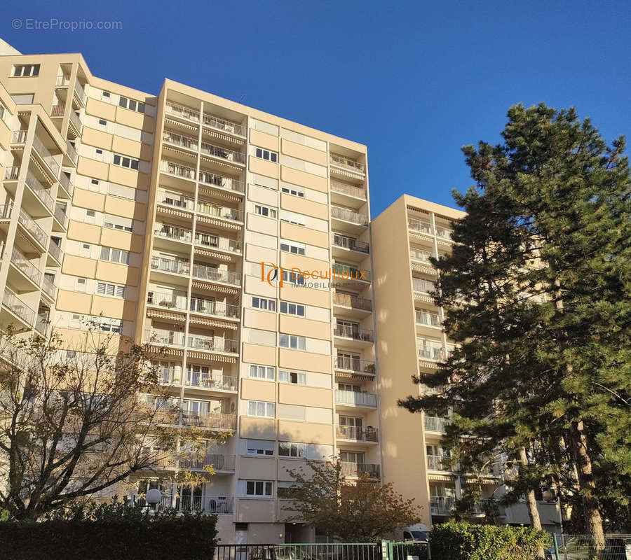 Appartement à VILLEURBANNE