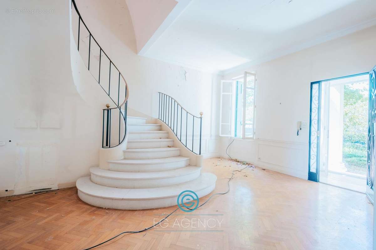 Maison à MARSEILLE-9E