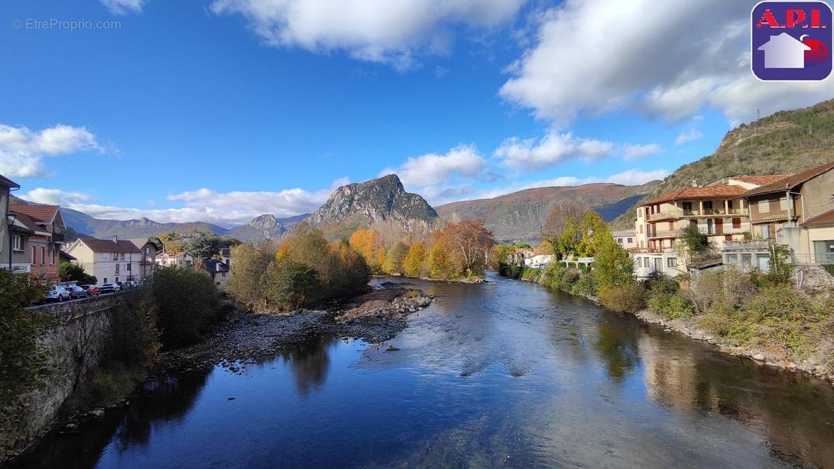 Appartement à TARASCON-SUR-ARIEGE