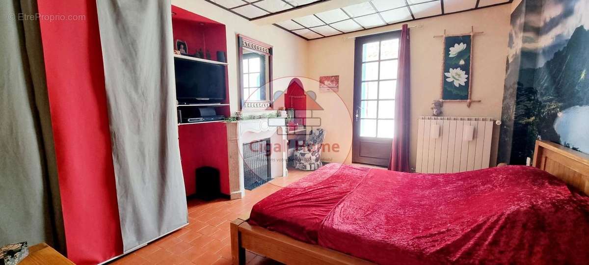 Appartement à THEZAN-DES-CORBIERES