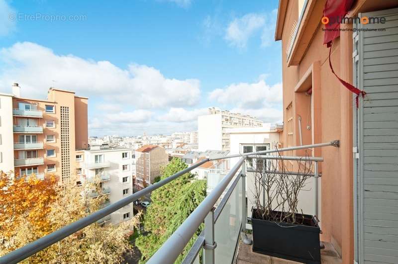 Appartement à MONTROUGE