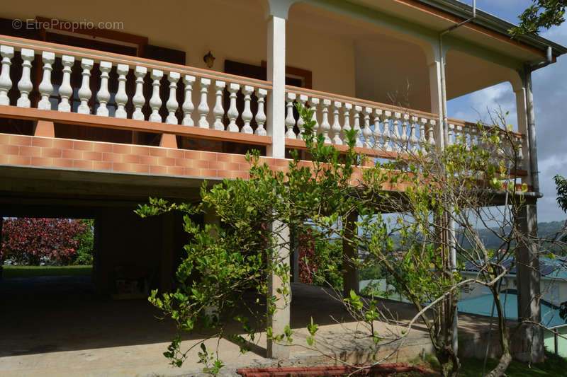 Maison à LA TRINITE