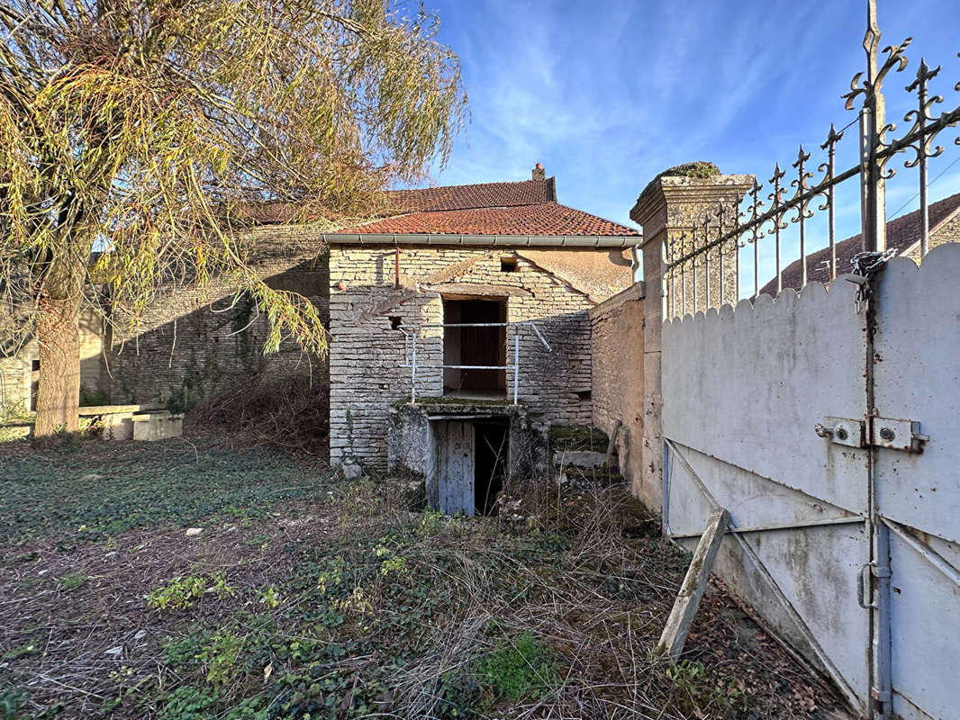 Maison à ETIVEY