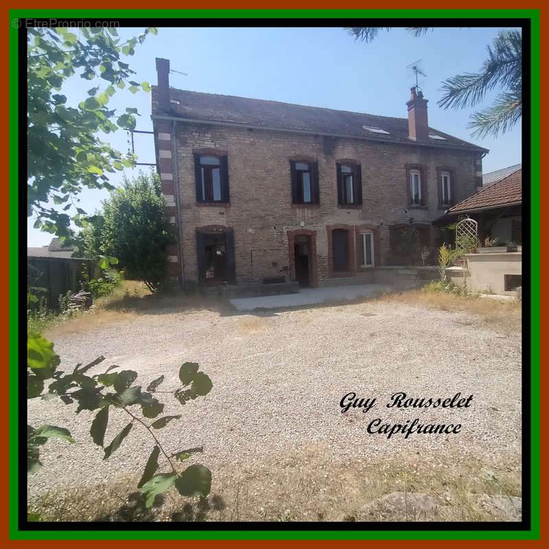 Maison à CHATILLON-SUR-SEINE