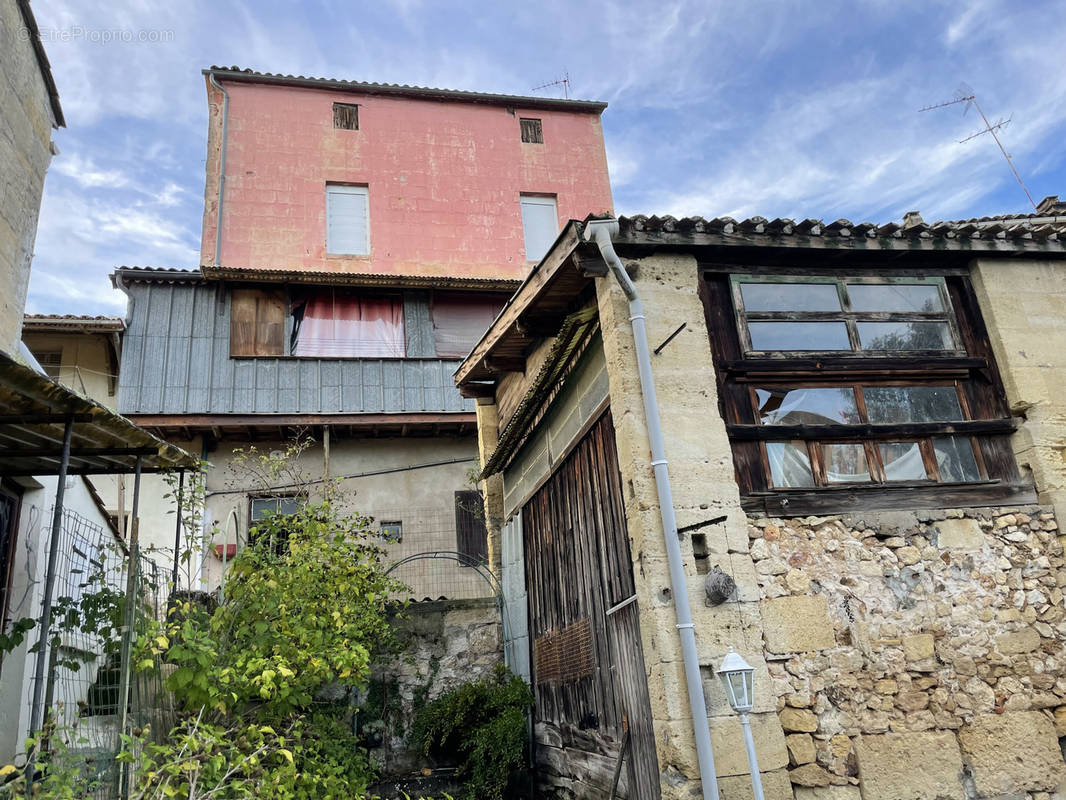 Maison à CASTILLON-LA-BATAILLE