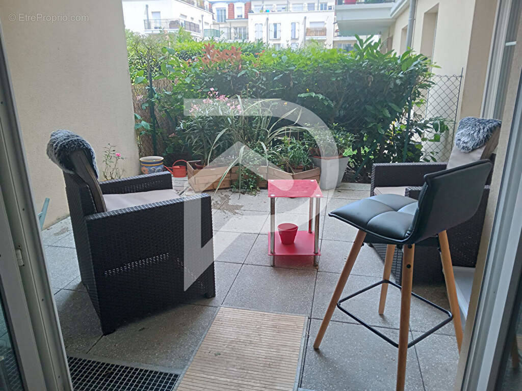 Appartement à LE PLESSIS-TREVISE